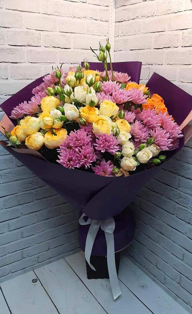 Букет цветов из: Хризантемы и Розы в Березниках