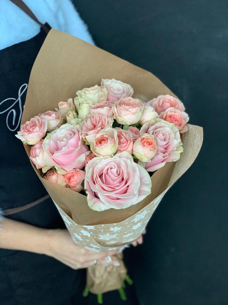 Букет цветов из: Хризантемы и Розы в Березниках