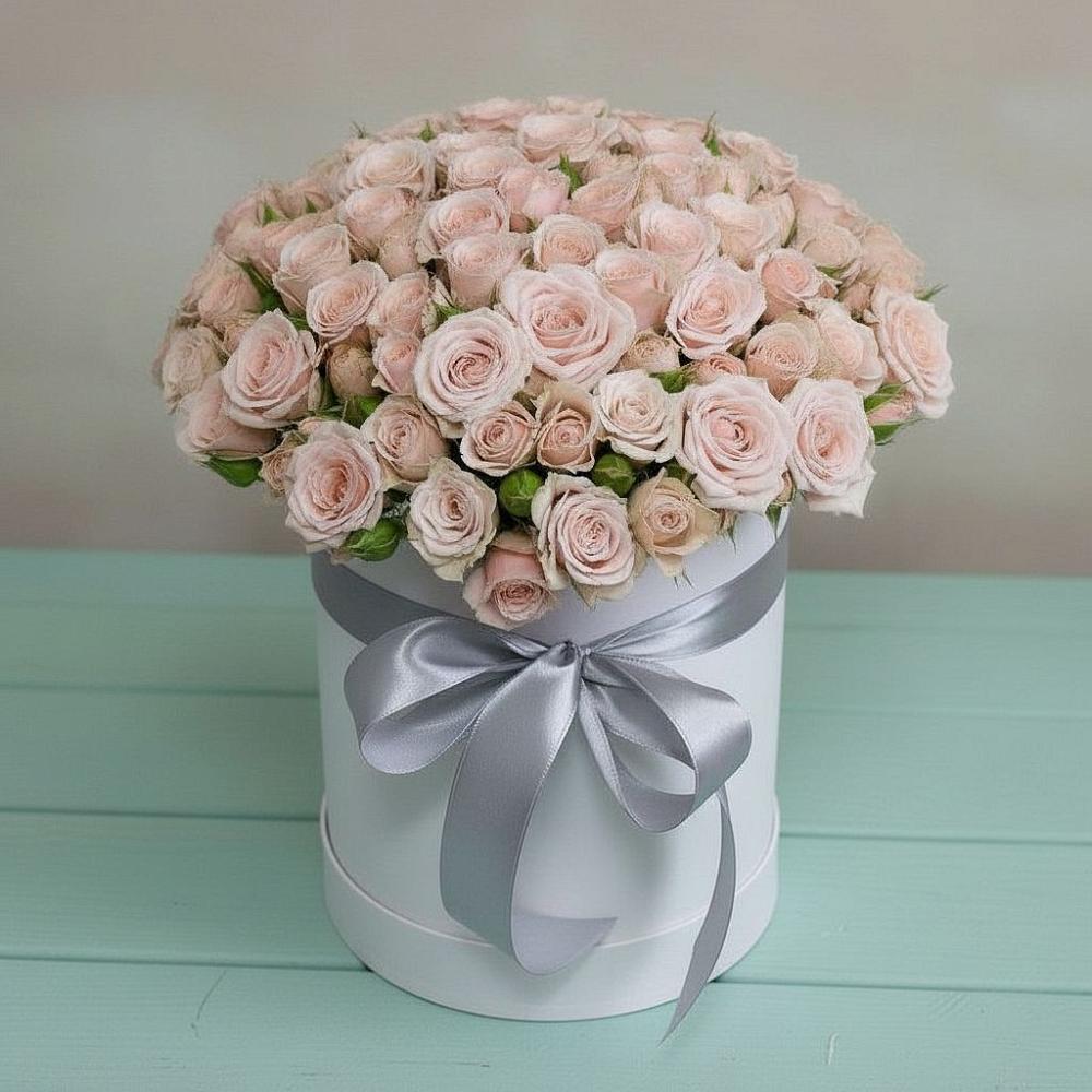 Цветочная композиция из Розы в шляпной коробке в Березниках